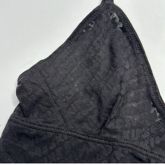 SKIMS Onyx mesh bralette with logo design all over - Picture 6 of 7